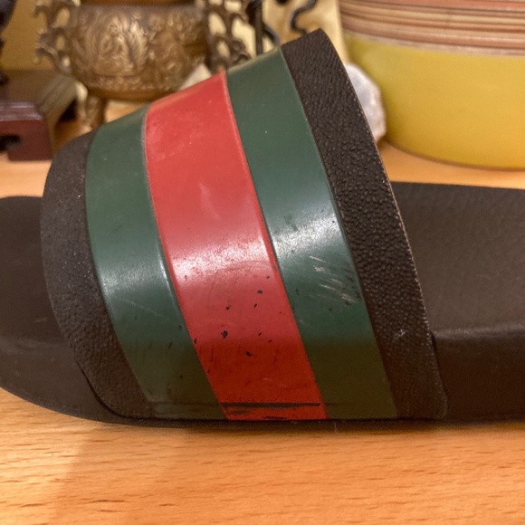 Gucci Pursuit 72 Pool Slides Slip-on Black Sandals Flip Flops Size 8M/9.5W - Picture 13 of 14
